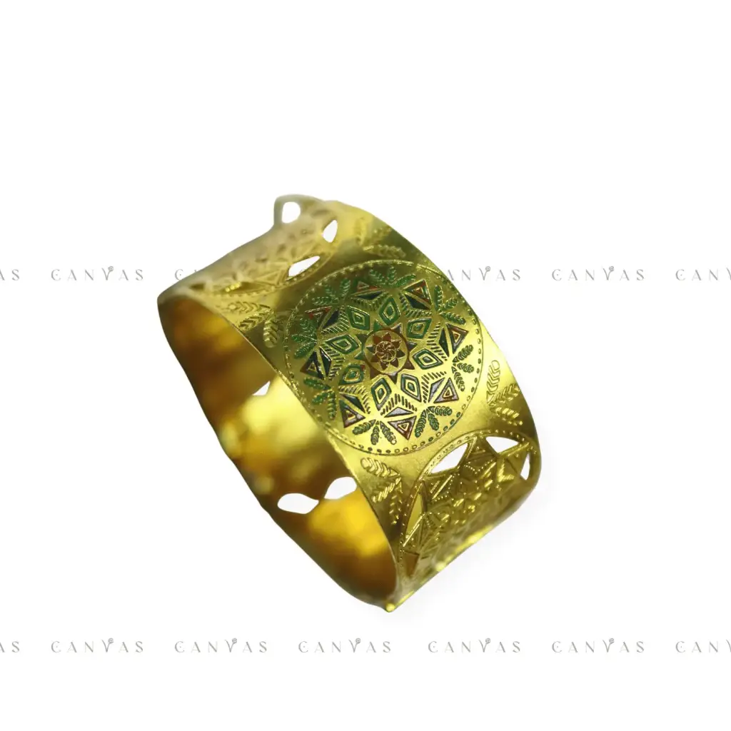 Nakshi Kantha Chur