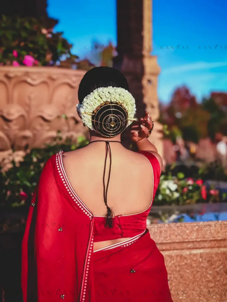 Debi Spiral Bun Cage