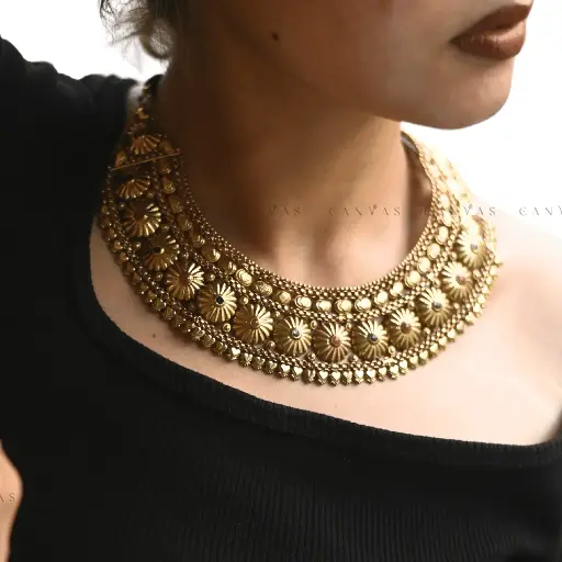 [CJ-0025] Bokul Ful Neckpiece