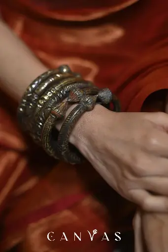 [CJ-0064] Antique Mukh Bala