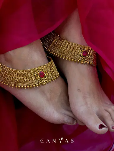 Scarlet Nupur